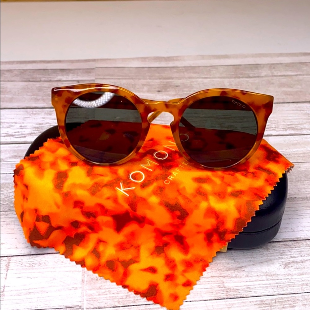 KOMONO Sunglasses Lulu tortoise cateye round brown orange - Picture 4 of 14